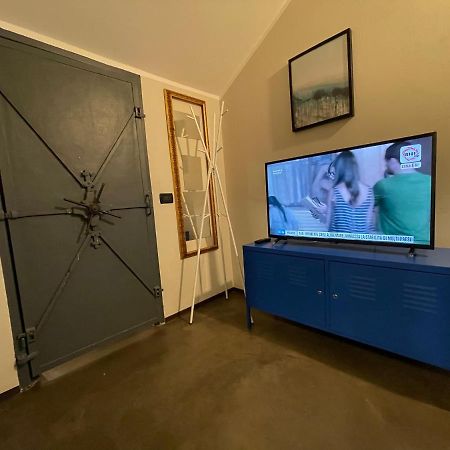 Ferienwohnung Fra Storia E Modernita Mailand Exterior foto
